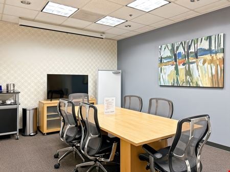 Preview this Regus - Houston - Park Row Coworking space for Rent in Houston