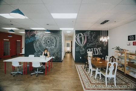 Preview this Coworkqc Coworking space for Rent in Davenport