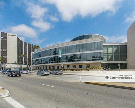 Preview this Arc Beverly - 9800 Wilshire Blvd Coworking space for Rent in Beverly Hills