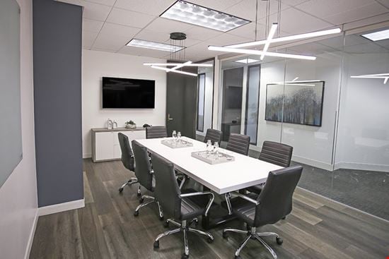Premier Workspaces - CER - Cerritos South Los Angeles