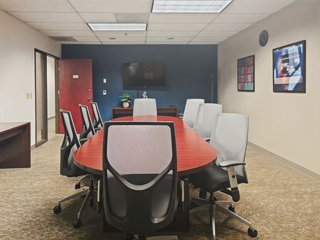 Preview this Regus - Clackamas - Three Town Center Coworking space for Rent in Clackamas