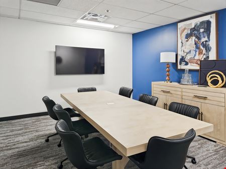 Preview this HQ - St Louis - Craigshire Rd Coworking space for Rent in St. Louis