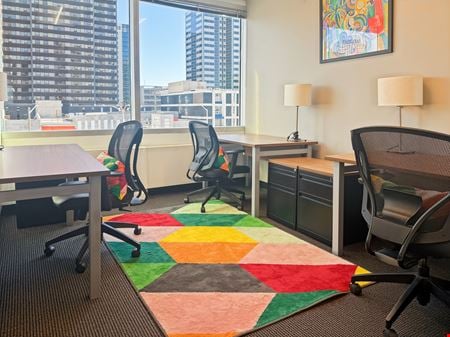 Preview this Regus - Winnipeg - St Mary Coworking space for Rent in Winnipeg
