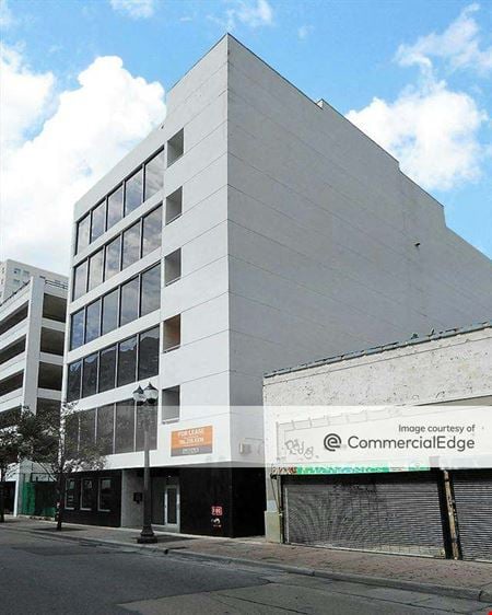 Preview this Engine Spaces - 261 Northeast 1st Street Coworking space for Rent in Miami