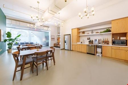 Preview this Le Parc Coworking Offices Coworking space for Rent in New York City