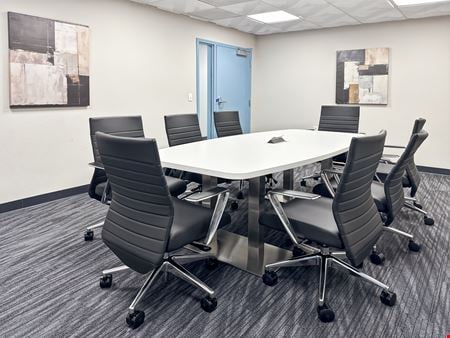 Preview this HQ - West Bloomfield - Farmington Rd Coworking space for Rent in West Bloomfield