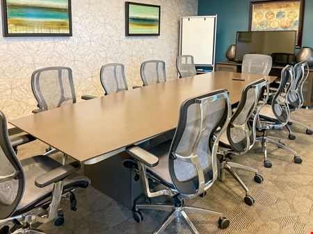 Preview this HQ - Minneapolis Roseville Bonestroo Coworking space for Rent in Roseville