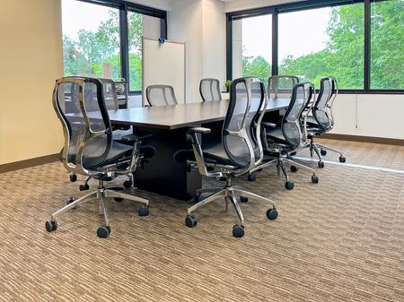 Preview this Regus - Eagan - Grand Oak I Coworking space for Rent in Eagan