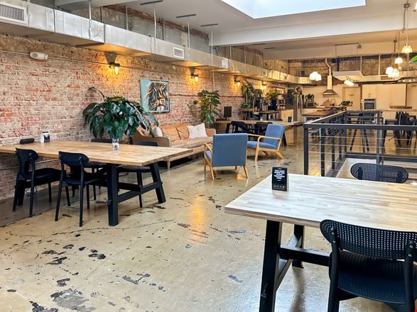 Preview this Spaces - Raleigh - Fayetteville St Coworking space for Rent in Raleigh