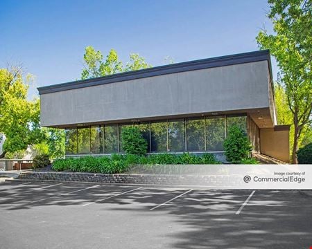 Preview this RCMI Executive Suites Coworking space for Rent in Citrus Heights