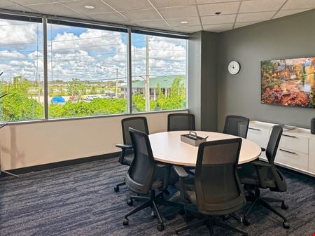 Preview this Regus - Orlando - College Park Coworking space for Rent in Orlando