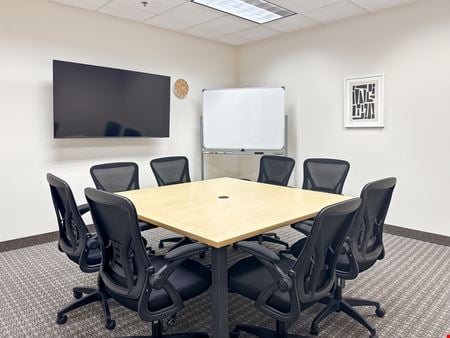 Preview this Regus - Wayzata - Blvd Coworking space for Rent in Wayzata