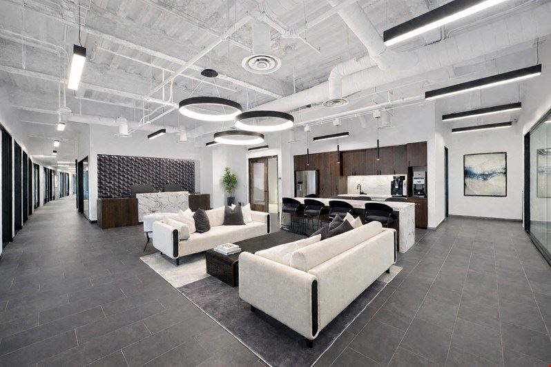 Premier Workspaces - DM3 - One Del Mar San Diego