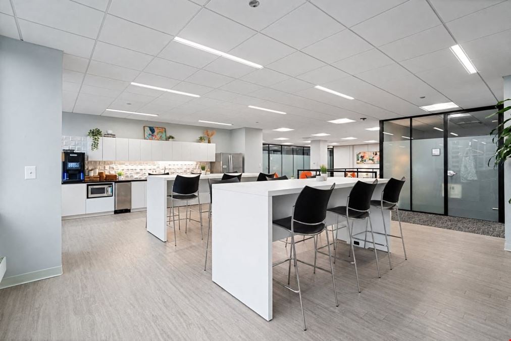 Carr Workplaces - The Loop