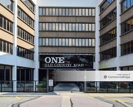 Preview this XYZ Office Space - 1 Old Country Road Coworking space for Rent in Carle Place
