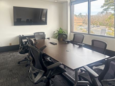 Preview this Regus - Chapel Hill - E Frankin St Coworking space for Rent in Chapel Hill