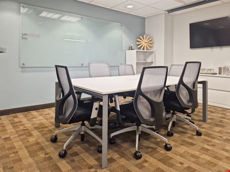Preview this Regus - Louisville – MET Building Coworking space for Rent in Louisville