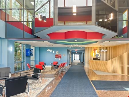 Preview this Regus - Chardon - 7th Ave Coworking space for Rent in Chardon