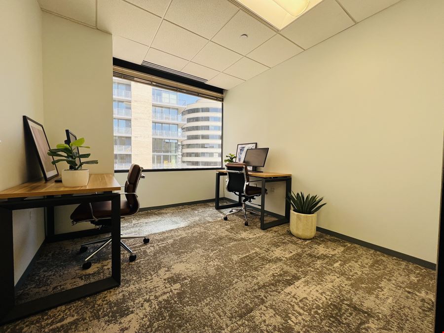 TKO Suites Linn Station