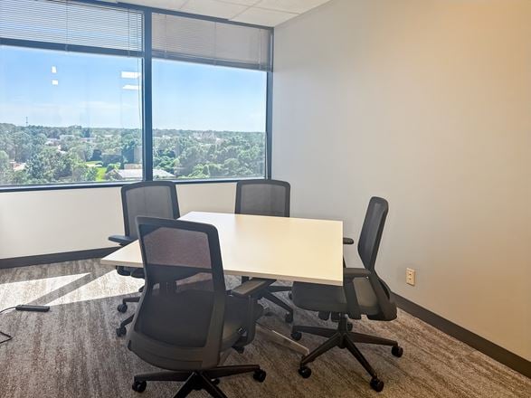 Preview this Regus - Lafayette - W Pinhook Rd Coworking space for Rent in Lafayette
