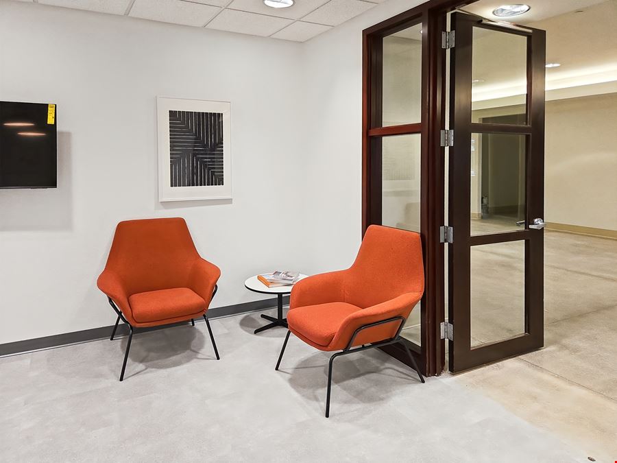 Regus - Wausau - Scott St