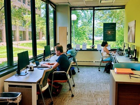 Preview this Hackensack Office Evolution Coworking space for Rent in Hackensack